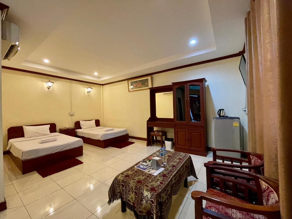 Sengkeo Hotel Vientiane Buitenkant foto