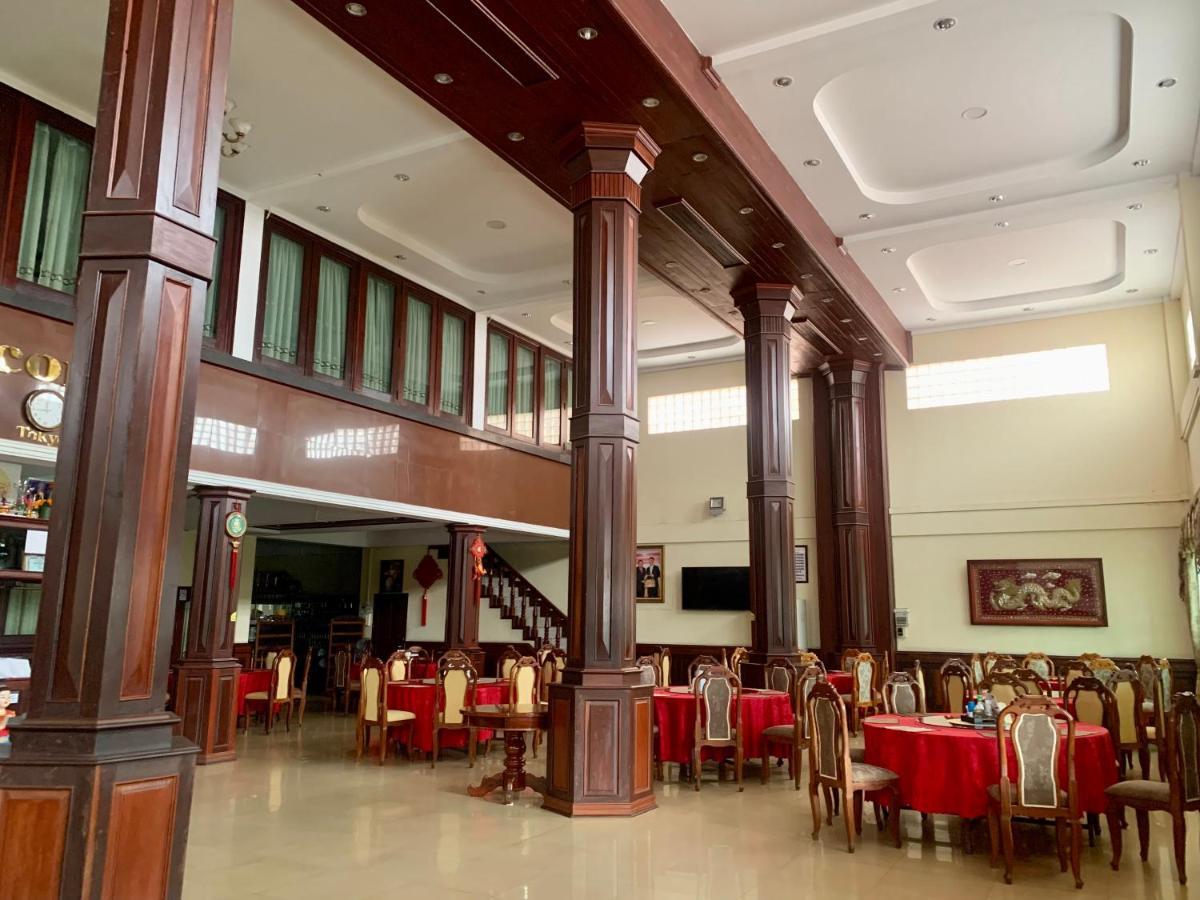 Sengkeo Hotel Vientiane Buitenkant foto