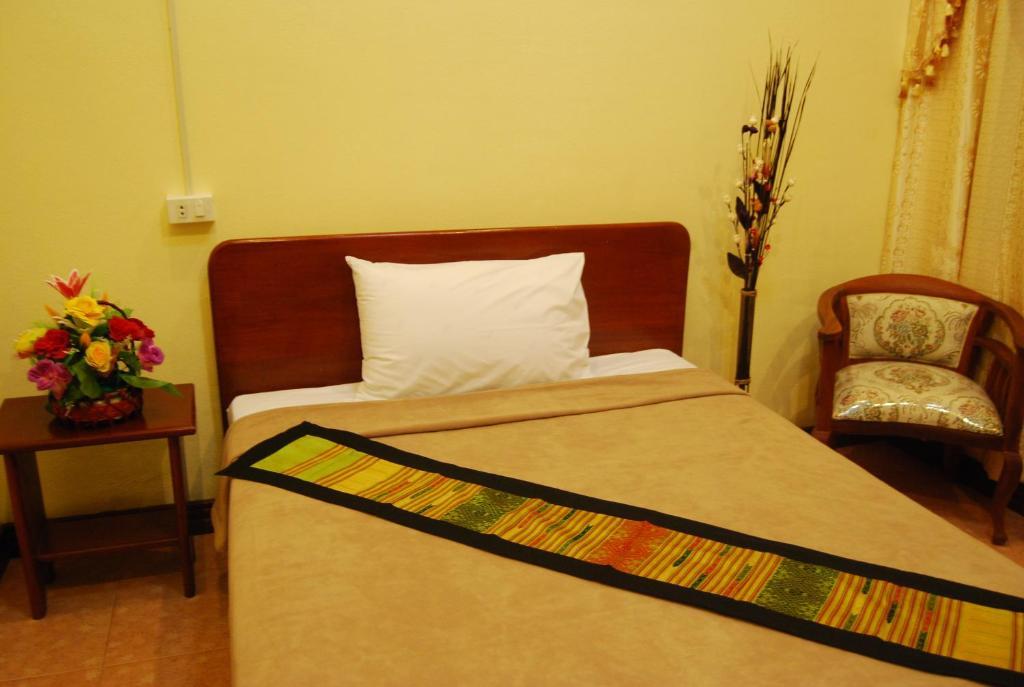 Sengkeo Hotel Vientiane Buitenkant foto